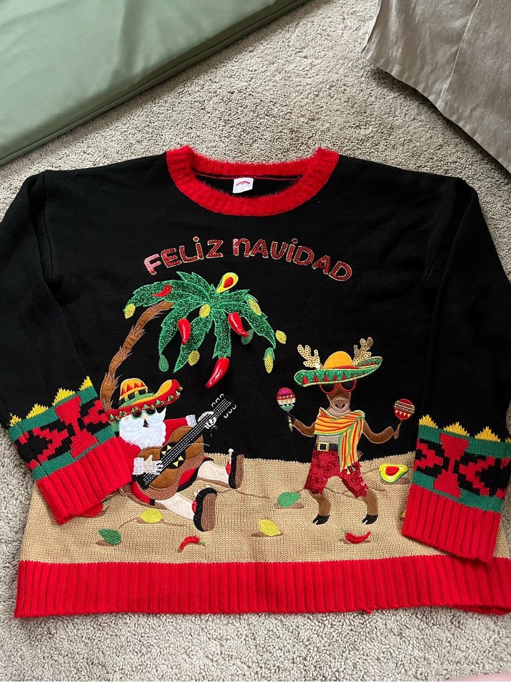 Holiday Time Black and Red 'Feliz Navidad' Crewneck Sweater